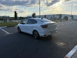 Dacia Logan 2023 Prestige — miniatura 4