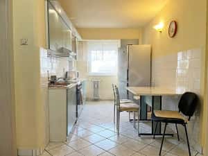 Apartament cu 3 camere de inchiriat pe Calea Aradului, Oradea — miniatura 7