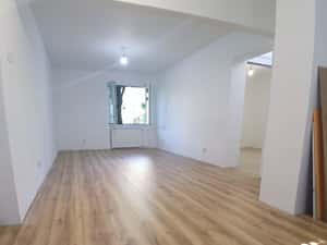Stefan cel mare , Aleea Circului parter cu balcon — miniatura 5