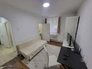 Apartament 2 camere, 28mp, zona Piata Hermes — miniatura 2