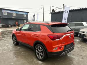 SSANGYONG KORRANDO – SUV modern, fabricat în 2020 — miniatura 4