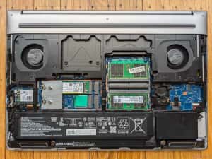 Laptop HP ZBook Fury 16 G11 4K Dream-Color i7 32B Ram RTX 2000 1TB NOU — miniatura 2