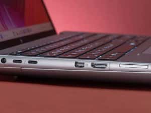 Laptop HP ZBook Fury 16 G11 4K Dream-Color i7 32B Ram RTX 2000 1TB NOU — miniatura 4