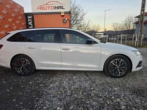 SKODA OCTAVIA IV BREAK AN 2022 ALB — miniatura 5