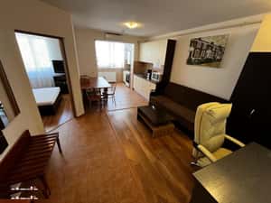 Apartament 2 camere semidecomandat zona Florilor — miniatura 3