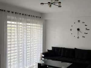 Apartament modern cu gradina proprie de 100 mp si acces la piscina — miniatura 3