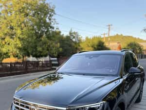 Volkswagen Touareg Automată 231 HP Diesel - 67.000 km
