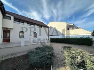 Casa de lux 5 camere,2 garaej,4 bai, 500 mp teren. Lipovei/Iulius Mall — miniatura 3