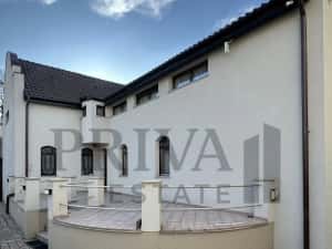 Casa de lux 5 camere,2 garaej,4 bai, 500 mp teren. Lipovei/Iulius Mall — miniatura 4