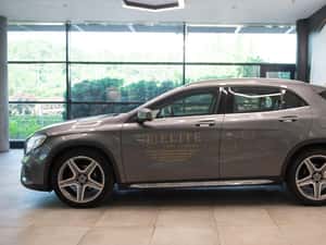 Mercedes-Benz GLA 200d CDI 4M AMG-Line *Park *Assist *Navi *Keyless — miniatura 6