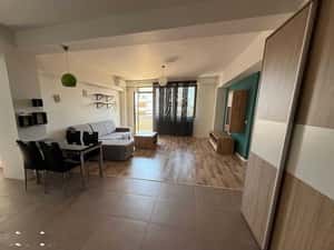 Proprietar, inchiriez apartament 2 camere, 63mp. — miniatura 1
