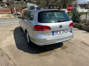 VOLKSWAGEN Passat 2.0TDI Automat — miniatura 3