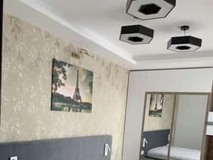 Apartament de inchiriat cu 2 camere, decomandat - ULTRALUX, langa UMF — miniatura 5