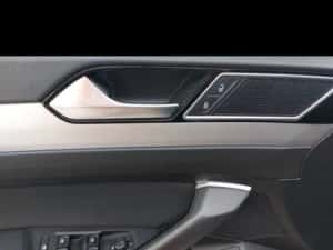Propietar vand VW Passat B8 diesel2.0 150cp  cutie automata DSG7 — miniatura 5