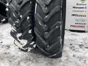 Anvelope noi 15.5-38 cu 12 pliuri marca FORERUNNER pentru tractor