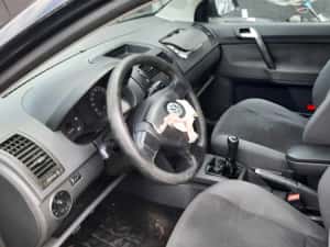 dezmembrez vw polo 9n cod motor BNM /usa fata polo 9n/ hayon polo 9n — miniatura 3