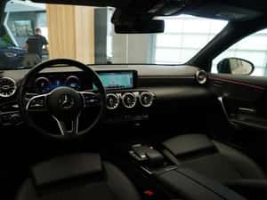 Mercedes-Benz A 180 Automată 136 HP Benzină — miniatura 6