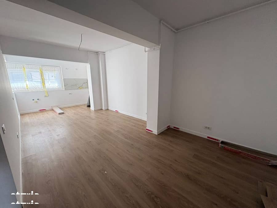 STUDIO | 50,3MP | ACCES METROU | FINISAJE LA ALEGERE | COMISION 0% — fotografie 1 din 6