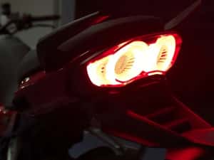Moto Guzzi V100 Mandello — miniatura 4