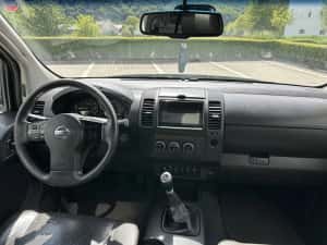 De vanzare Nisan Navara 4X4 an 2009 2.5 tdi 170Cp — miniatura 8