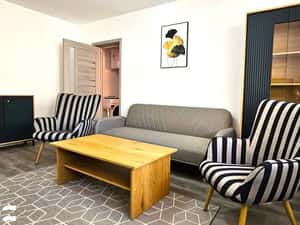 Apt. 2 camere, linga Piata Progresu, renovat, totul nou, AC, prima inc