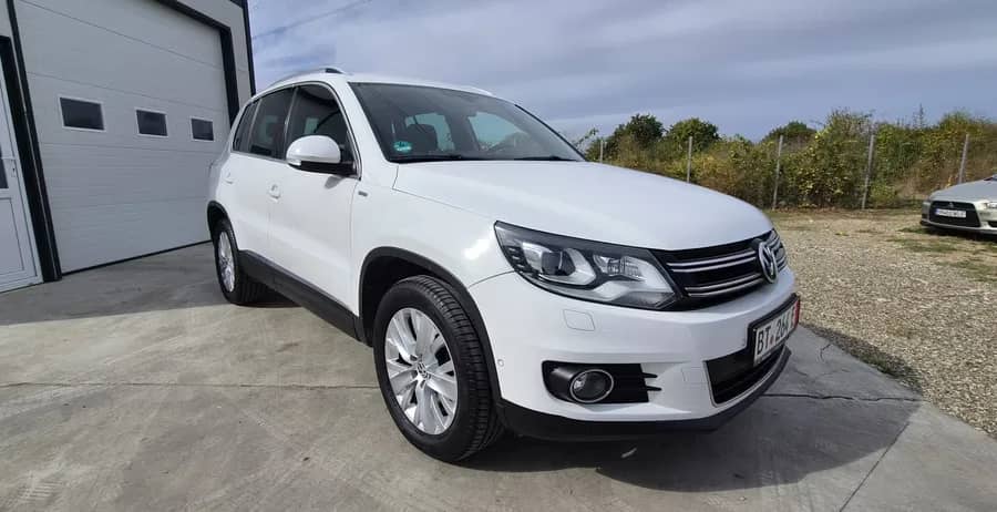 Volkswagen Tiguan Life — fotografie 1 din 10