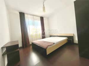Apartament 3 camere decomandate, strada Martir Horia, Bacau — miniatura 5