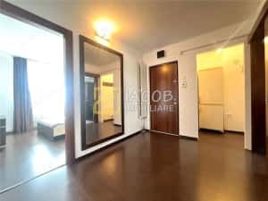 Apartament 3 camere decomandate, strada Martir Horia, Bacau — miniatura 8