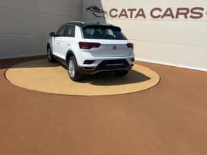 Volkswagen T-Roc Automată 150 HP Diesel — miniatura 3
