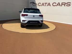 Volkswagen T-Roc Automată 150 HP Diesel — miniatura 4