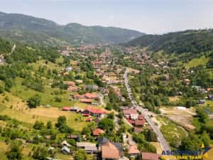 FILM! 1.450 mp intravilan, la DN, incantare peisagistica, Bran, Moieciu, Brasov — miniatura 7