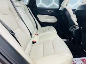Volvo XC60 Inscription 4x4 — miniatura 7