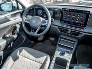 Tiguan an fabricatie 2025 23000 km reali — miniatura 9