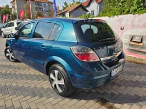 Opel Astra H 1.6i Automata 2008 — miniatura 5