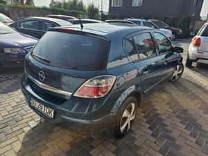 Opel Astra H 1.6i Automata 2008 — miniatura 7