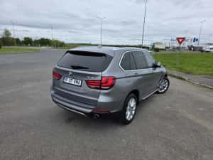 Bmw X5 X-Drive X-LINE Trapa panoramica/camere360/hud display/scaune încălzite. Elec memorii/Keyless Entry/harmankardon — miniatura 5