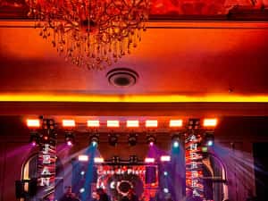 Dj-Mc,Scena,Ecran Led,Schela de Lumini,Sonorizare,PistoaleCO2 Band-uri — miniatura 2