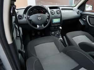 Dacia Duster 1.2 Benzină 125 CP 4x4 - 2016 - Impecabil — miniatura 6