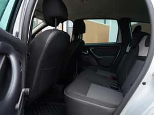 Dacia Duster 1.2 Benzină 125 CP 4x4 - 2016 - Impecabil — miniatura 7