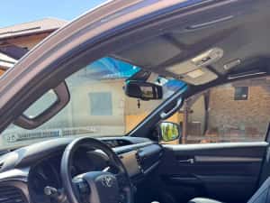 Toyota hilux 2.8 invincible automata — miniatura 3