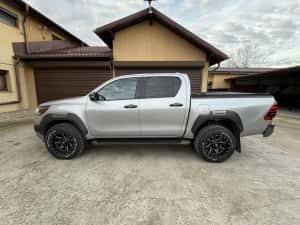 Toyota hilux 2.8 invincible automata — miniatura 7