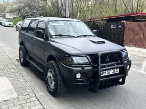 Mitsubishi Pajero Sport GLS 3.0 V6 Manual Piele Climatronic Incalzire sc Pilot — miniatura 4