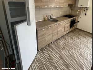 Ap 3 cam decomandat, etaj intermediar, loc parcare, capat Pacurari