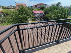 Duplex 5 camere, 3 bai, mobilat si utilat,Dumbravita — miniatura 8