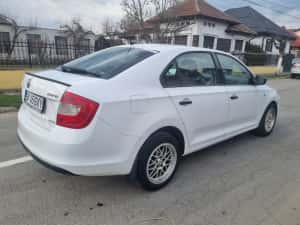 Vand urgent valabil 2 zile scoda rapid 1.6 disel berlina — miniatura 5