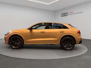 Audi RSQ8 2026 - SUV nou, 640 cp, Auriu — miniatura 4