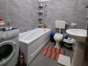 Garsoniera decomandata langa metrou Berceni, Bloc cu lift, Str. Popesti Vest — miniatura 3