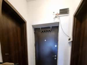 Garsoniera decomandata langa metrou Berceni, Bloc cu lift, Str. Popesti Vest — miniatura 5