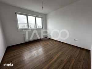 Apartament de vanzare 3 camere 2 bai 1 logie 1 balcon loc de parcare — miniatura 4