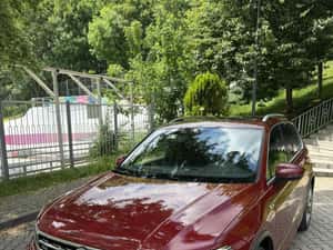 Vând Volkswagen Tiguan R-Line 2.0 TSI 220 CP 4Motion — miniatura 2